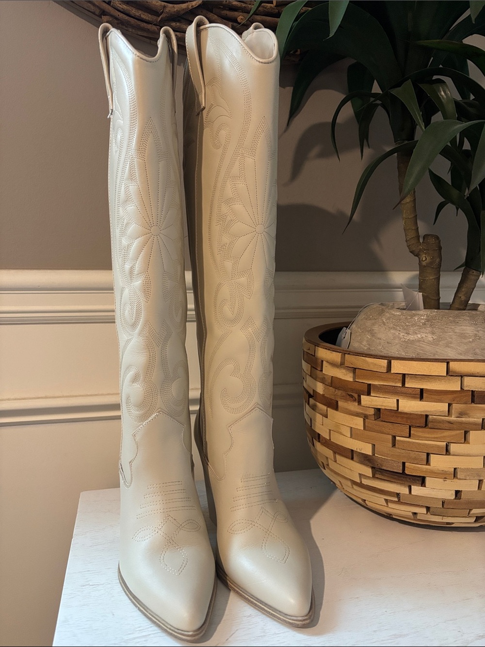 Steve Madden Cream Knee-High Western Boots with Block Heel - Picture 11 of 16